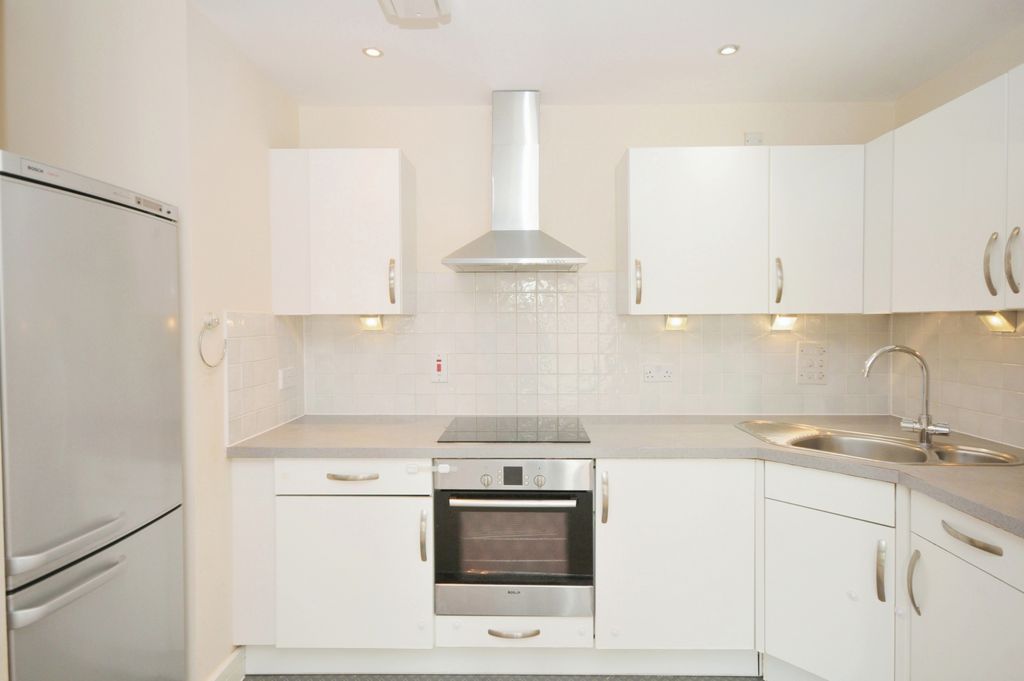 Property photo 2 of 14 Photography