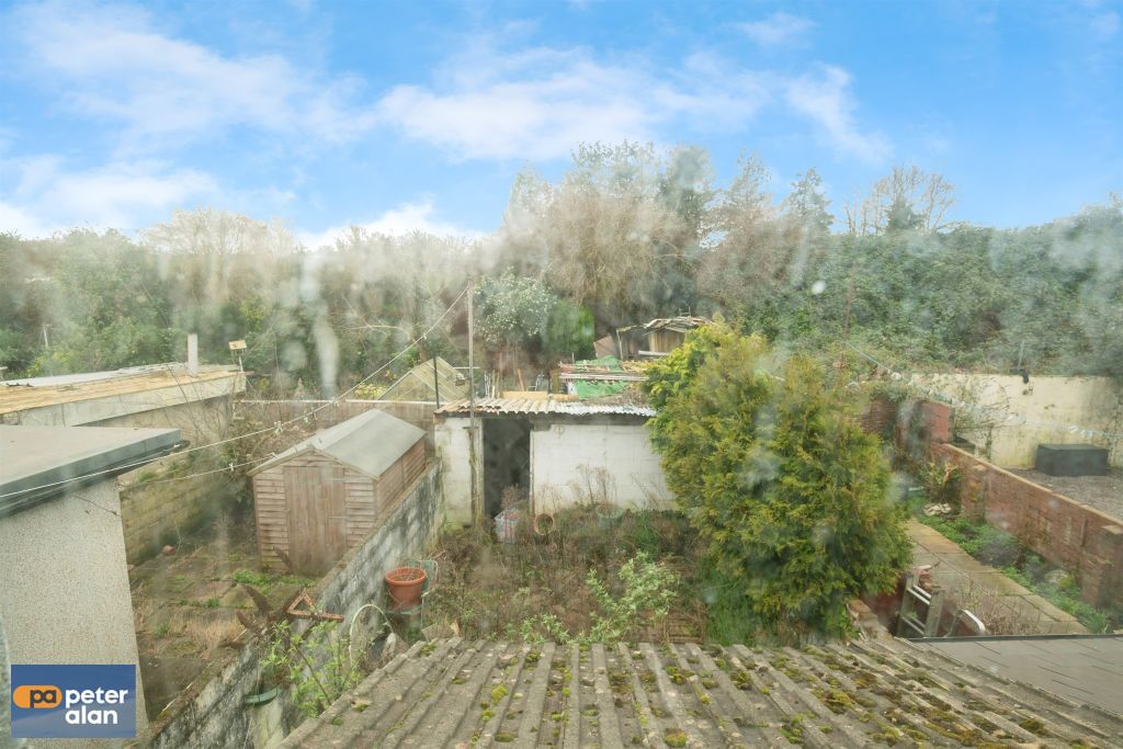 Property photo 3 of 11