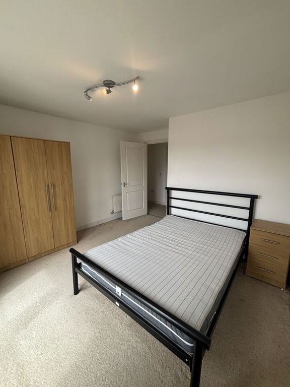 Property photo 2 of 18 2614218_W1048_H786