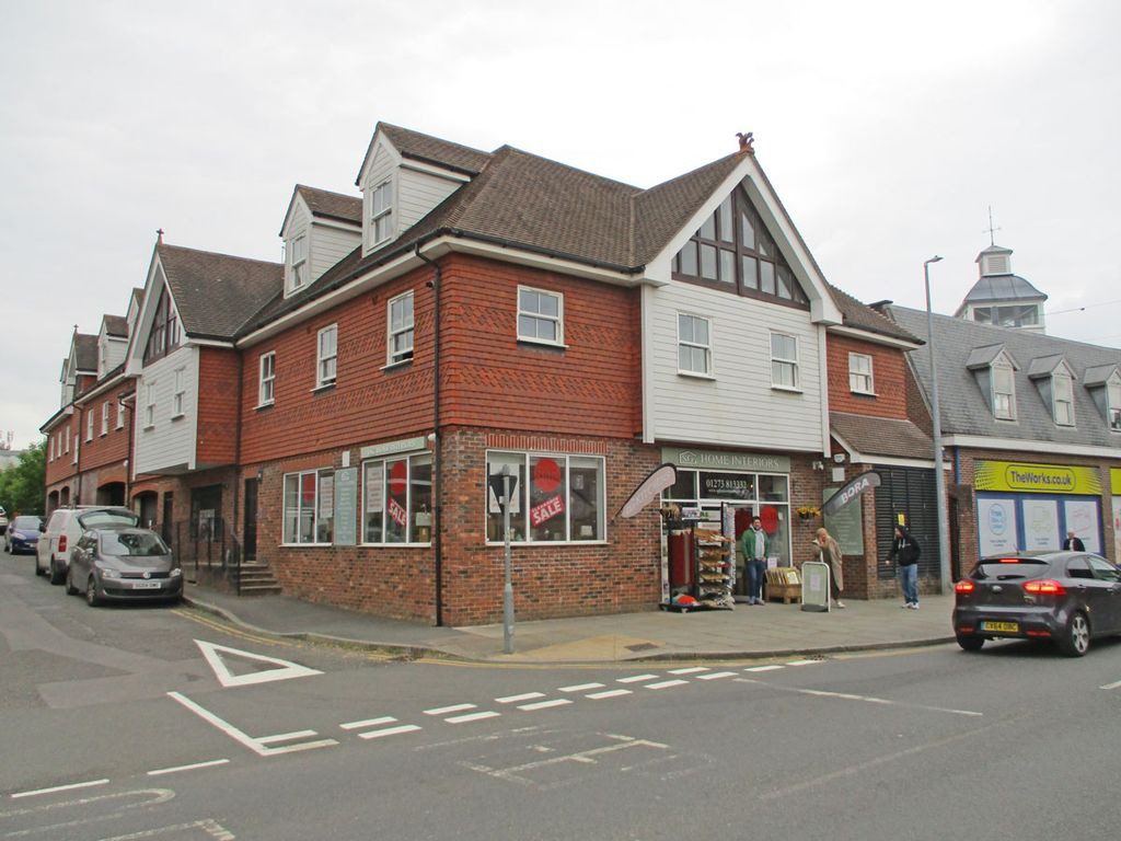Property photo 1 of 4 Clearwater House, Uckfield