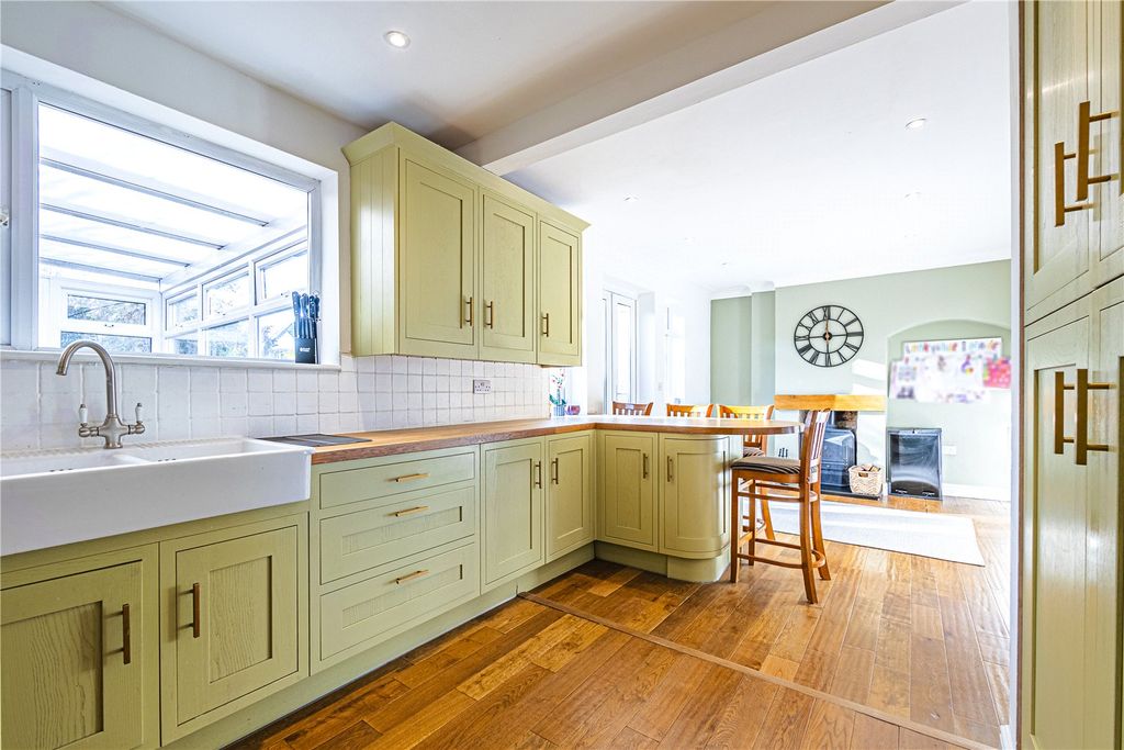 Property photo 3 of 25 Picture No. 23