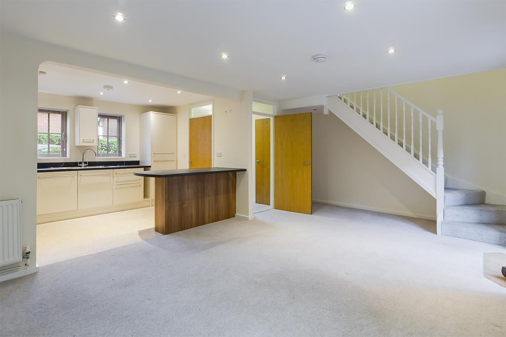 Property photo 3 of 10 Cam01817B1-Pr0176-Still10.Jpg