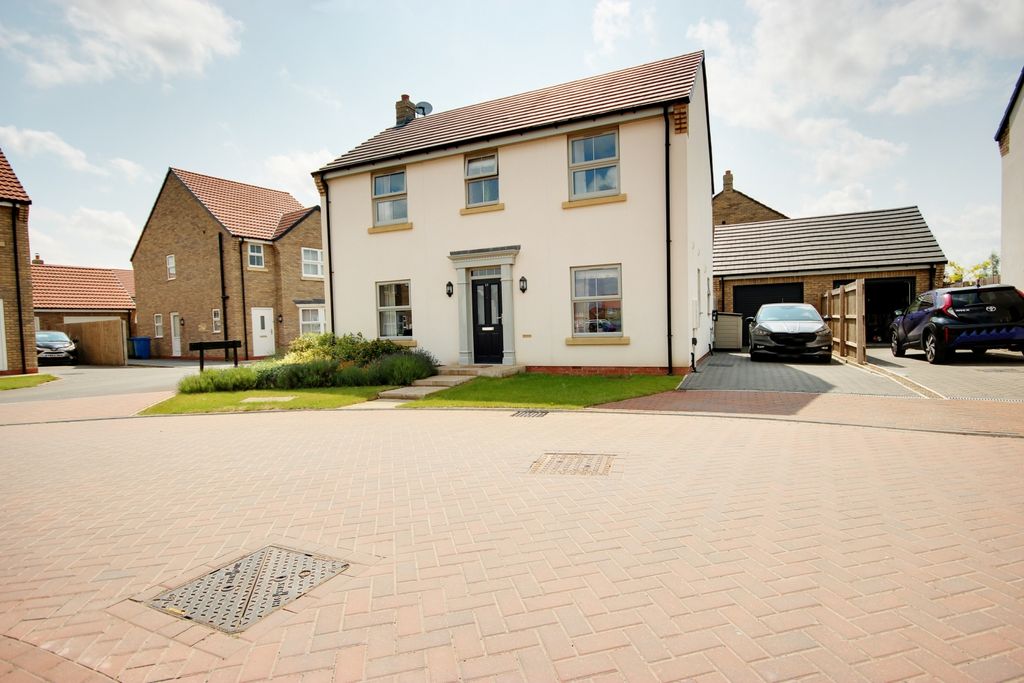 Property photo 1 of 21 1 Front A