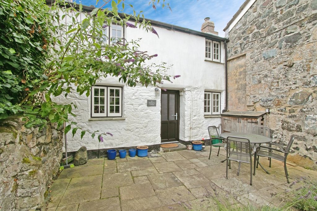 Property photo 1 of 17 Photo
