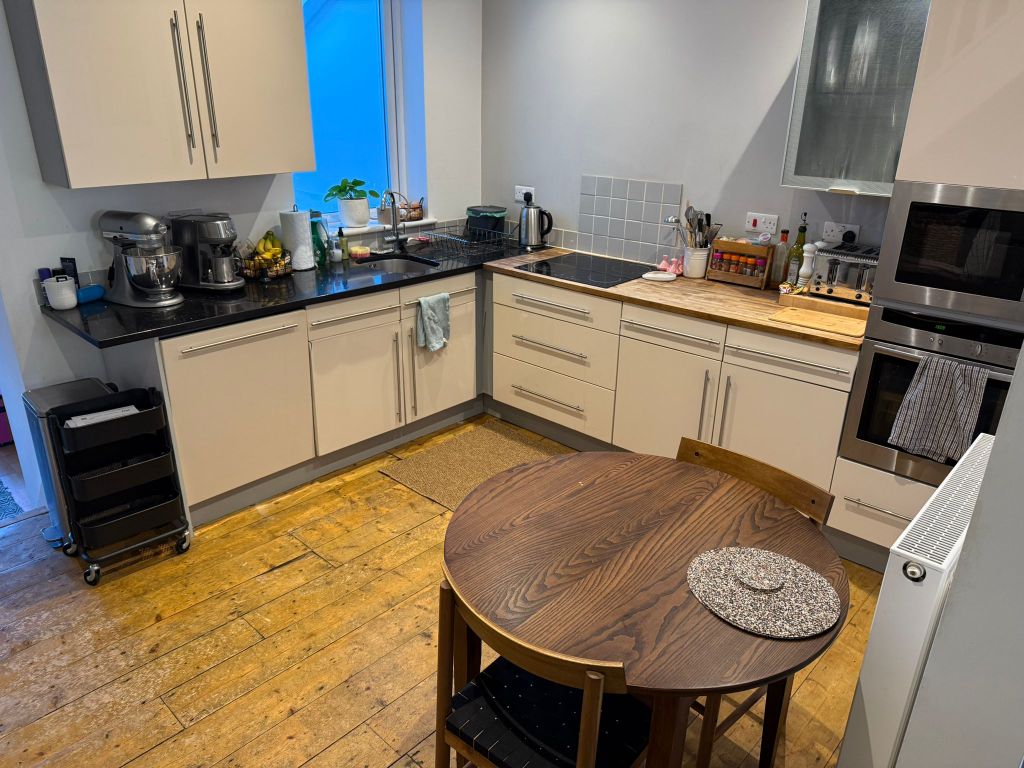 Property photo 3 of 8 Whatsappimage20251117At1410162