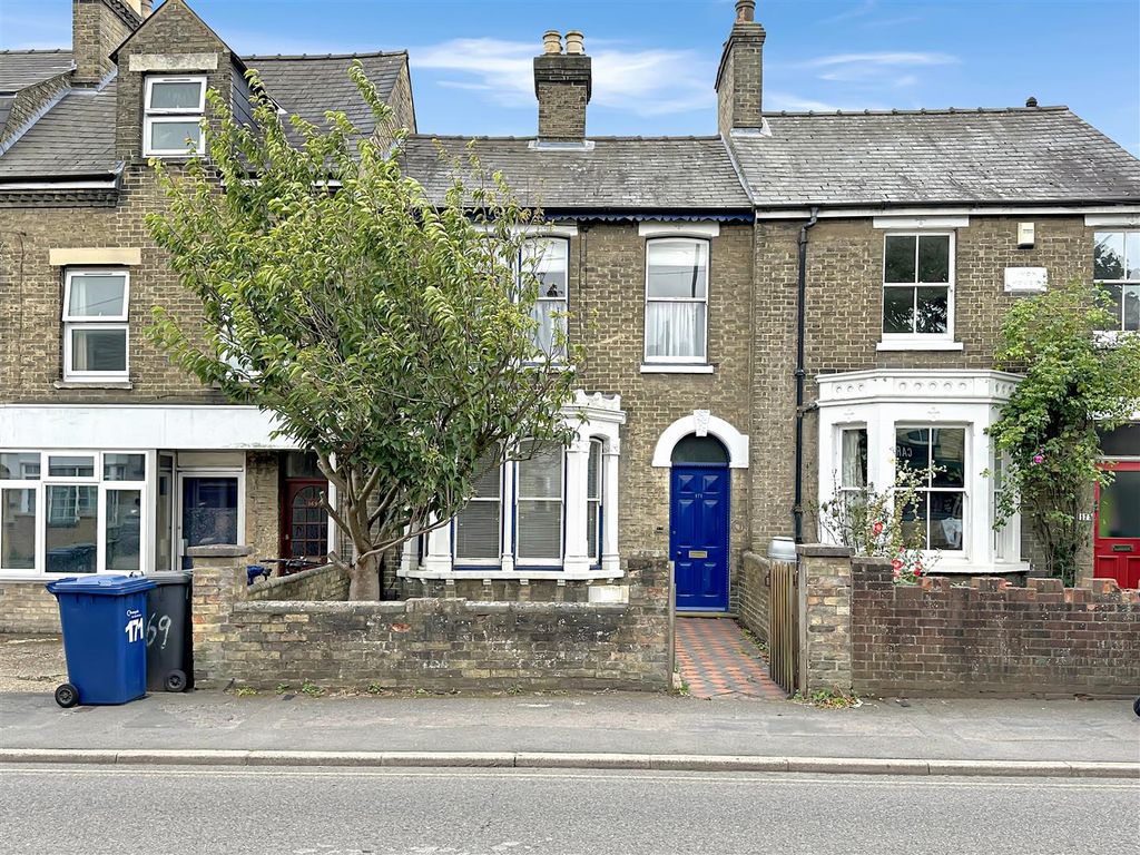 Property photo 1 of 7