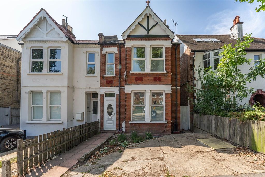 Property photo 1 of 13 Externals7.Jpg