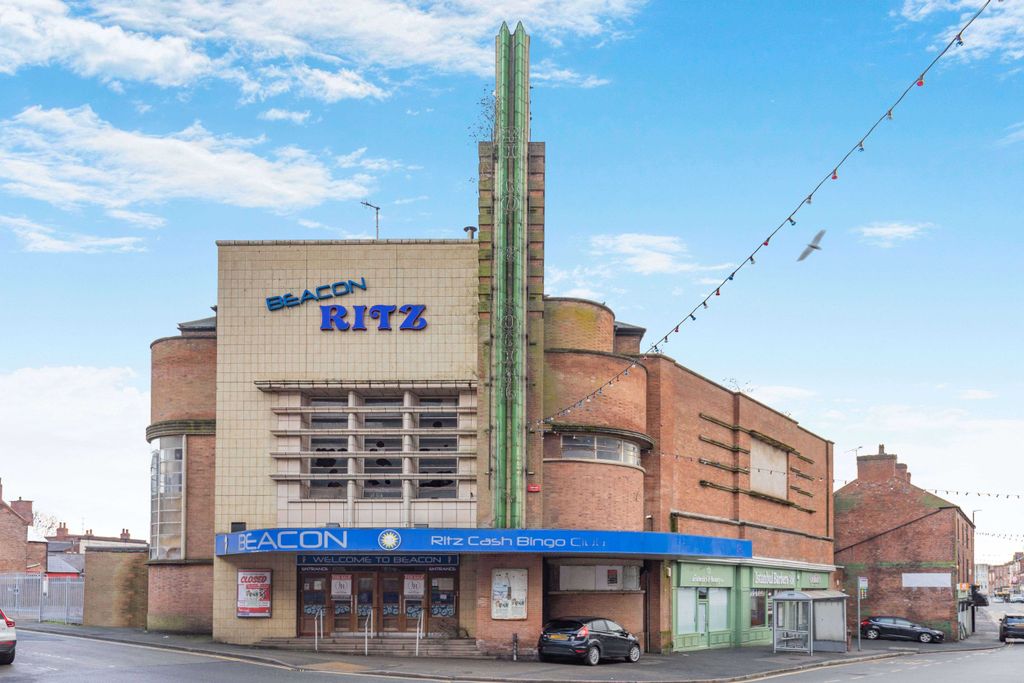 Property photo 2 of 10 Former Bingo Hall, 15-19 South Street, Ilkeston De7 5Qt