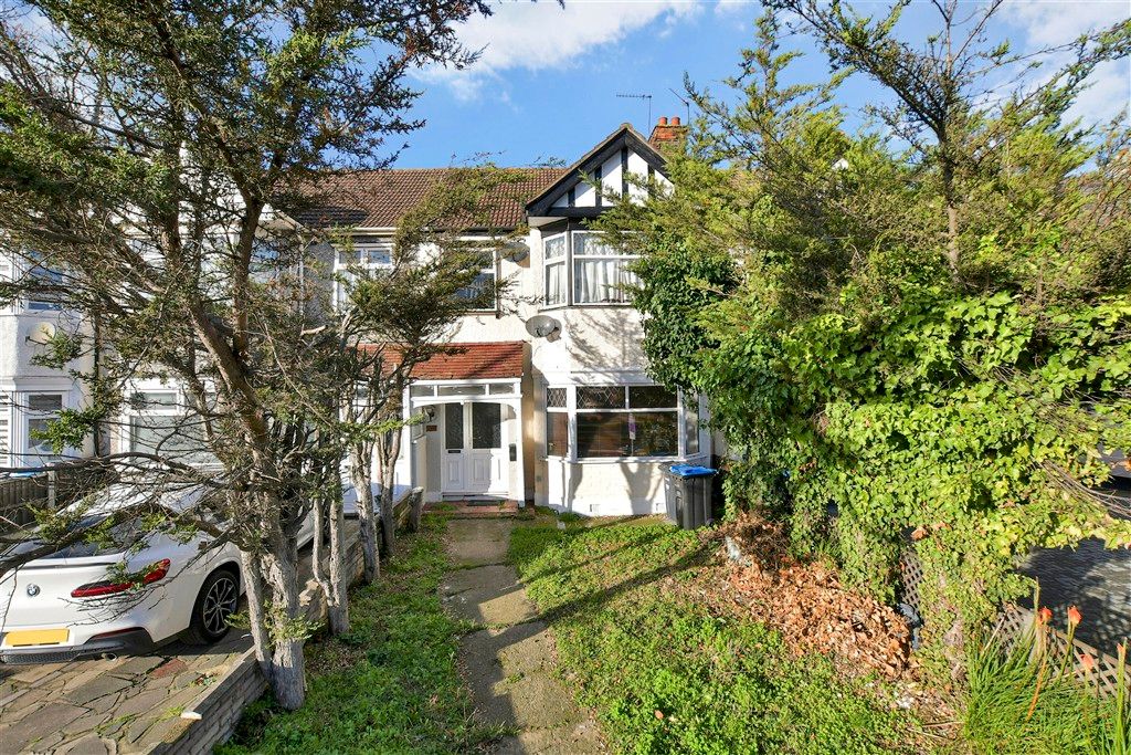 Property photo 2 of 8 External (Web)