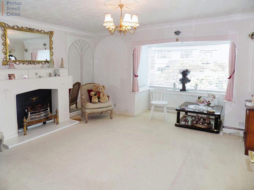 Property photo 2 of 13 Not Specified