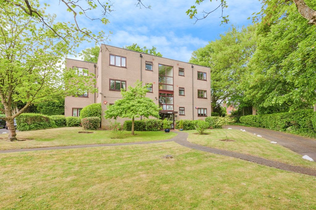 Property photo 1 of 17
