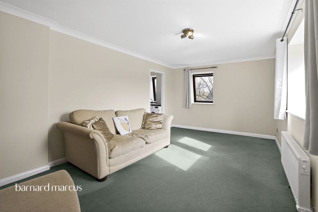 Property photo 3 of 8