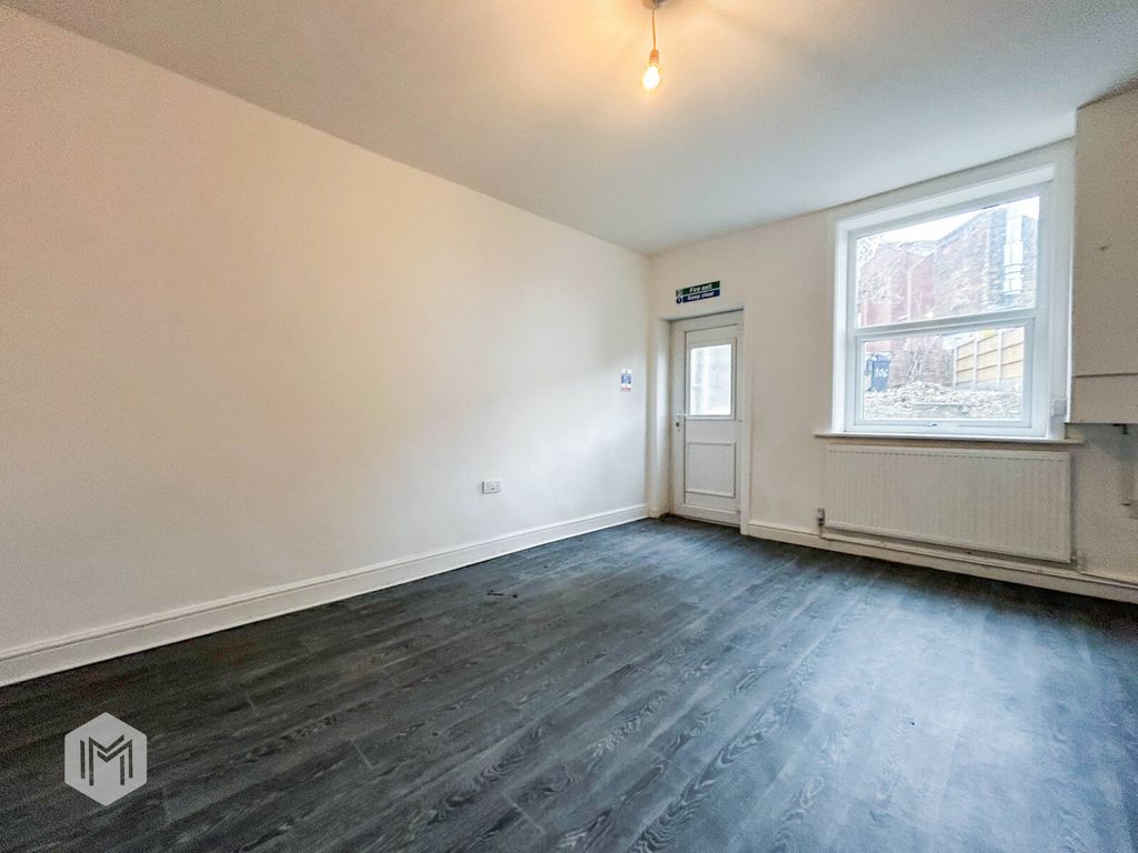 Property photo 3 of 14 Picture No. 10