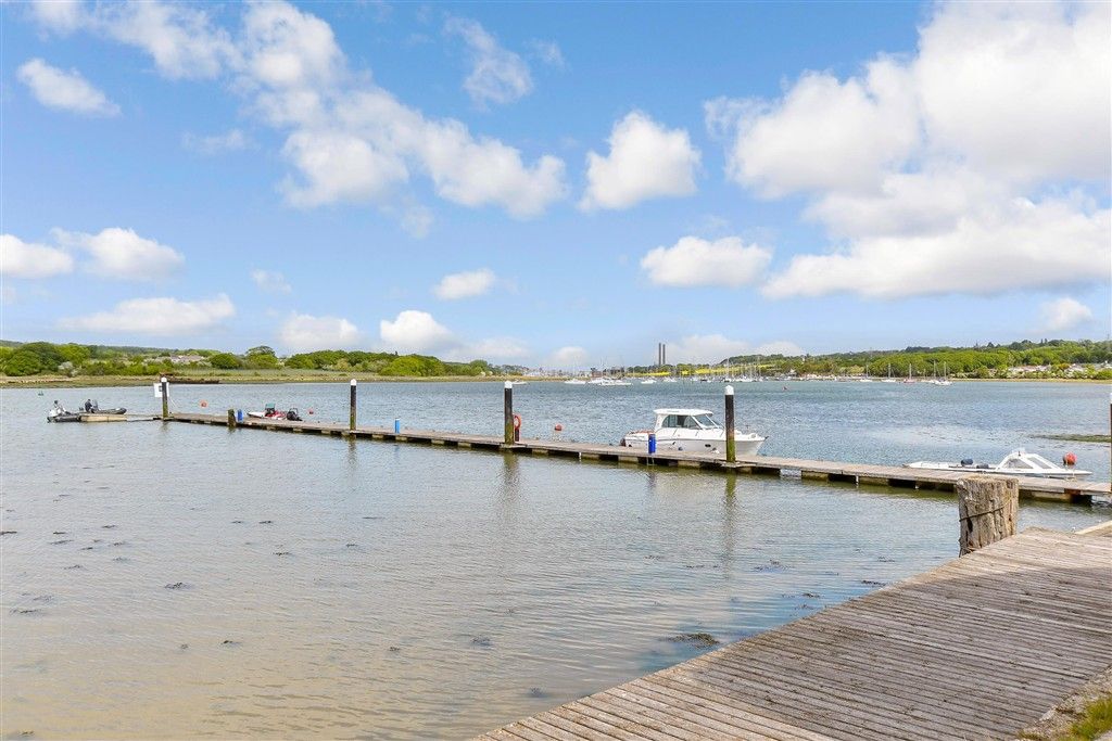 Property photo 1 of 15 Surrounding Area