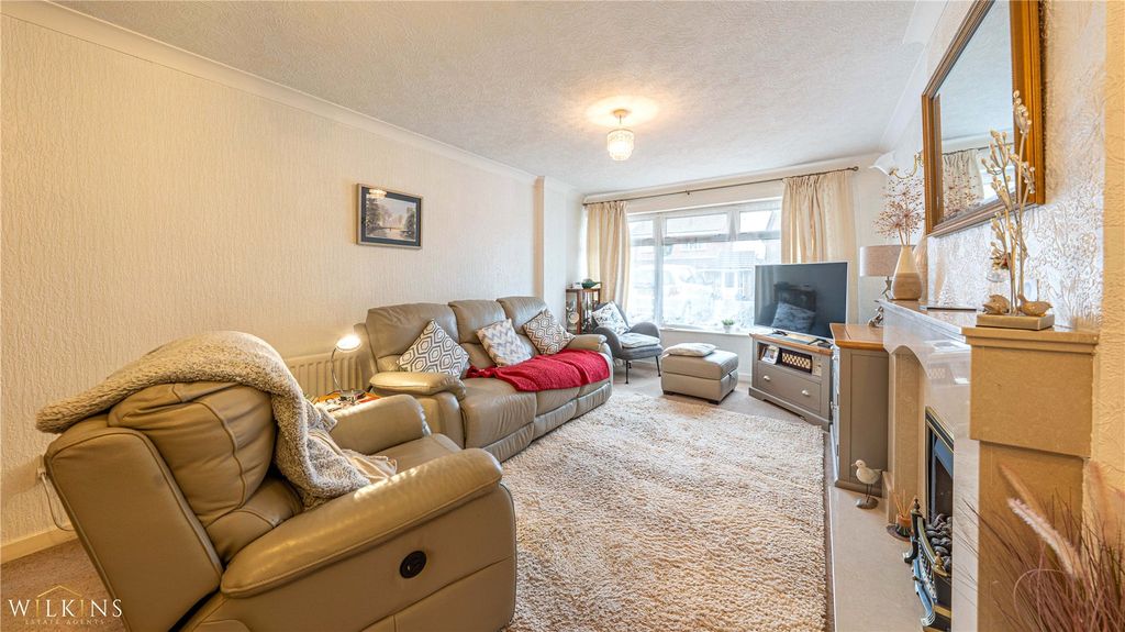 Property photo 2 of 26 Picture No. 21