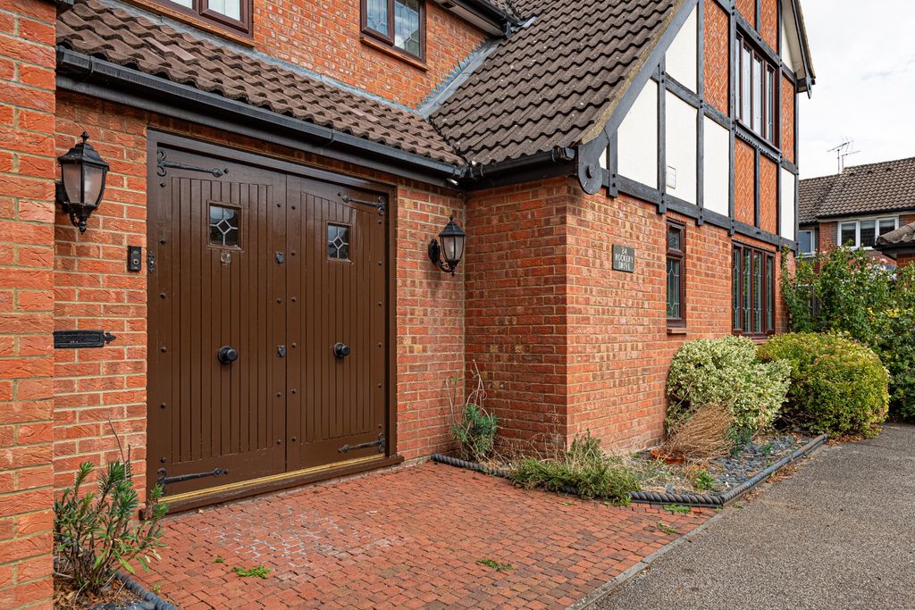 Property photo 3 of 37 5477993