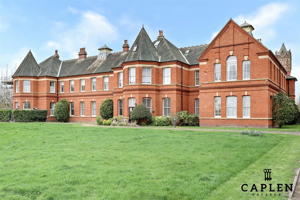 Property photo 1 of 7