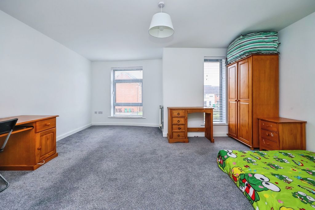 Property photo 2 of 18 Pbox-Img.Jpg