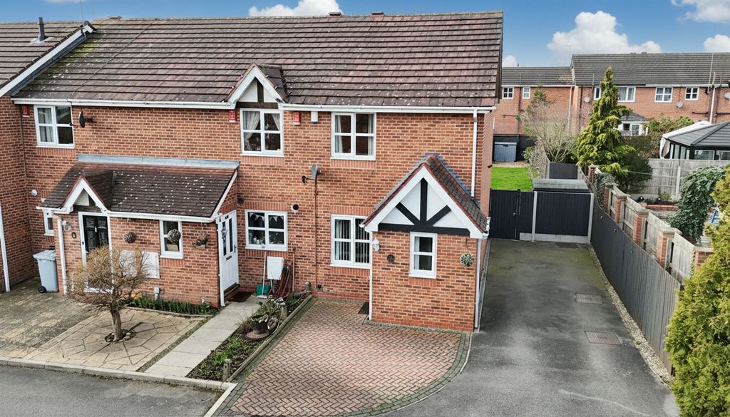 Property photo 1 of 11