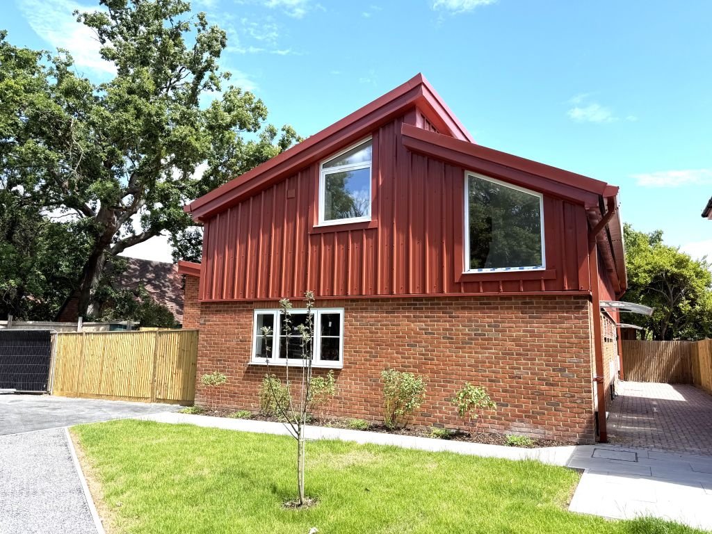 Property photo 1 of 8