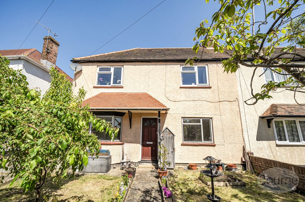 Property photo 1 of 8 06Fe90F8-1914-472...