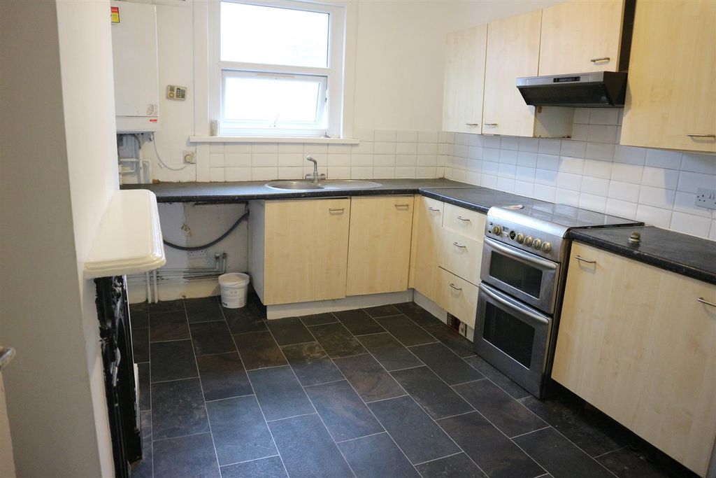 Property photo 3 of 10 Img_0672.Jpg