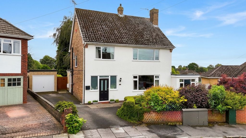 Property photo 1 of 35