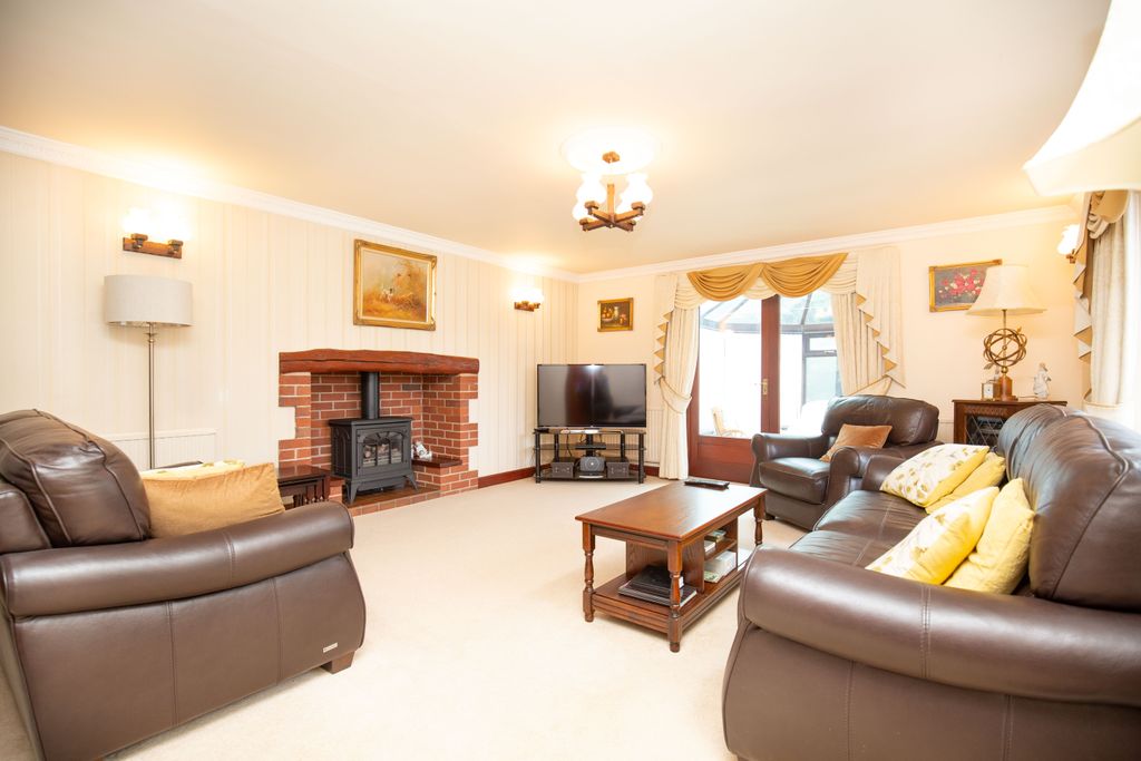 Property photo 3 of 29 Mw-8495