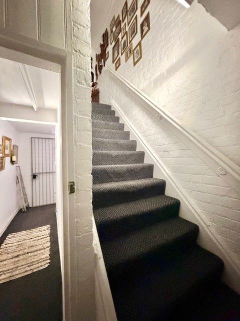 Property photo 2 of 26