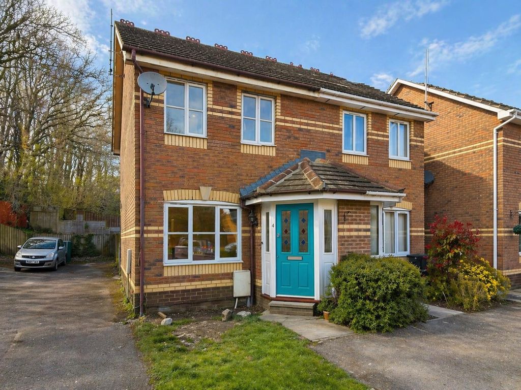 Property photo 1 of 27 0B517F4B-F07B-452D-A6E6-9B8Edf15A5Fd.Png