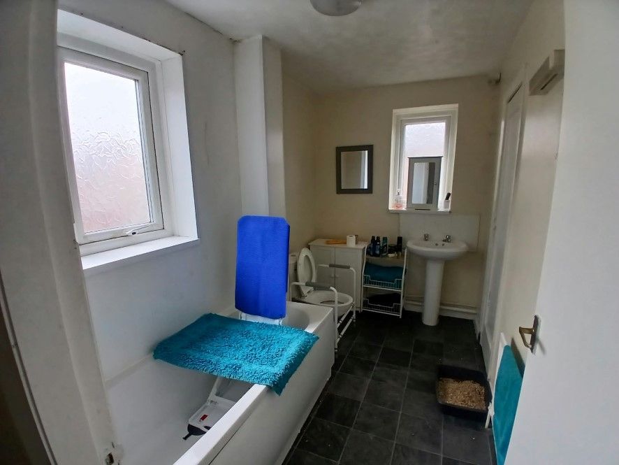 Property photo 3 of 10