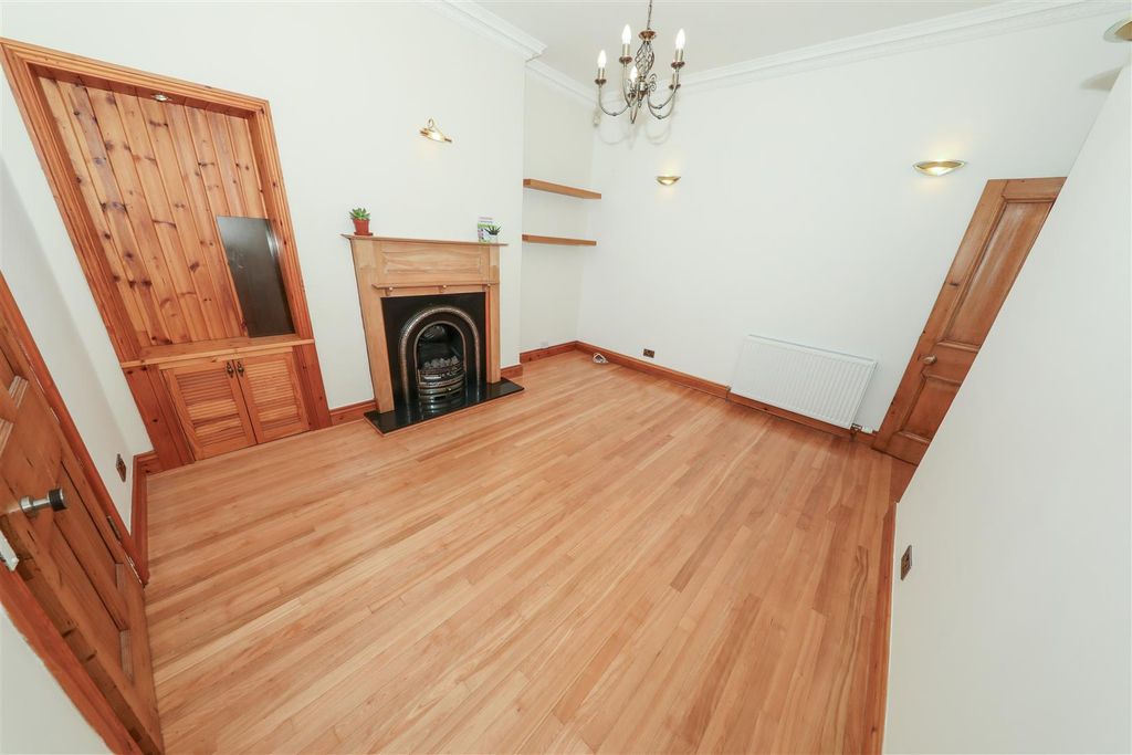 Property photo 3 of 24 C