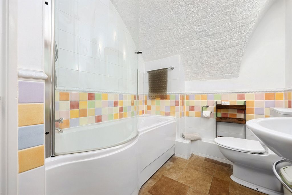 Property photo 2 of 11 Picture No. 02