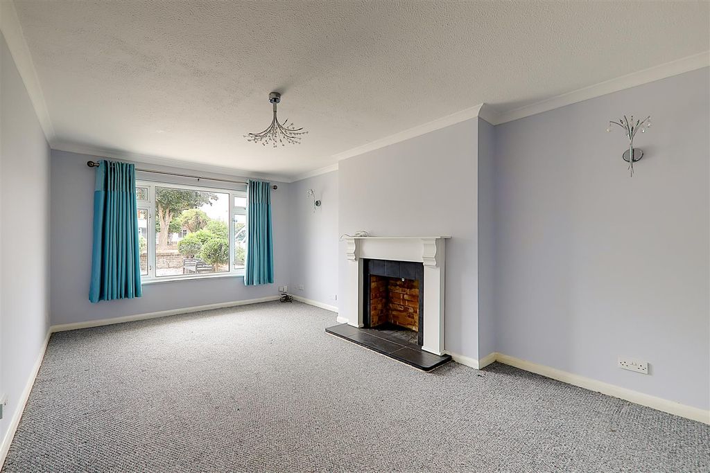 Property photo 2 of 9 Img_4488-Img_4490.Jpg