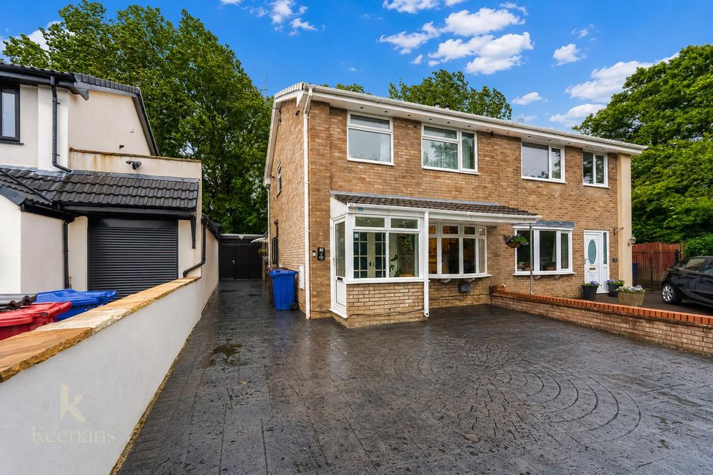 Property photo 1 of 36 Balliol-36.Png