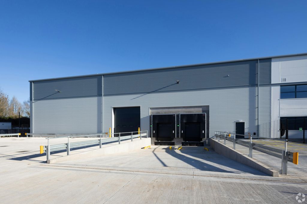 Property photo 2 of 7 Buildingphoto 58.Jpg