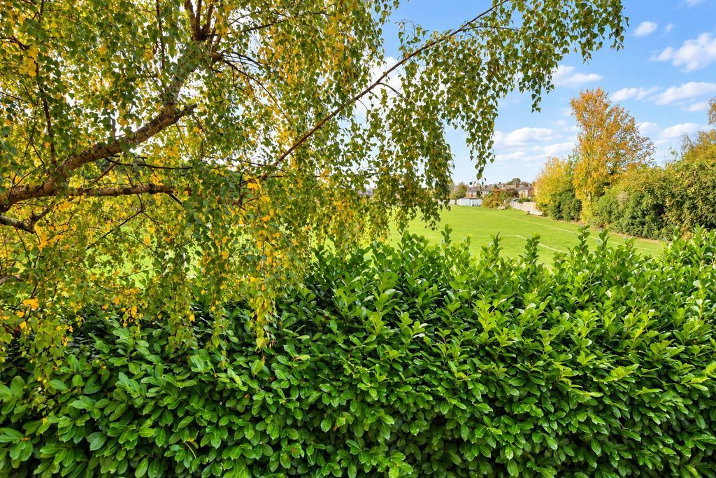 Property photo 2 of 10 Photo 14