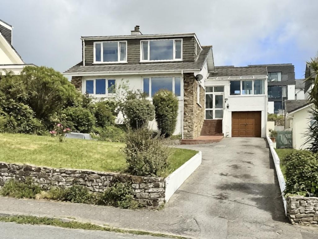 Property photo 1 of 34