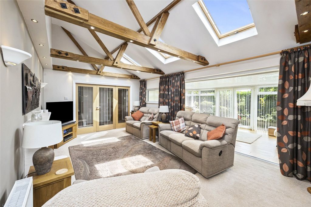 Property photo 1 of 25 Picture No. 33