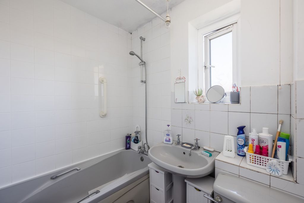 Additional image 9 of 3 bed semi-detached house for saleTown End Close, Pickering YO18