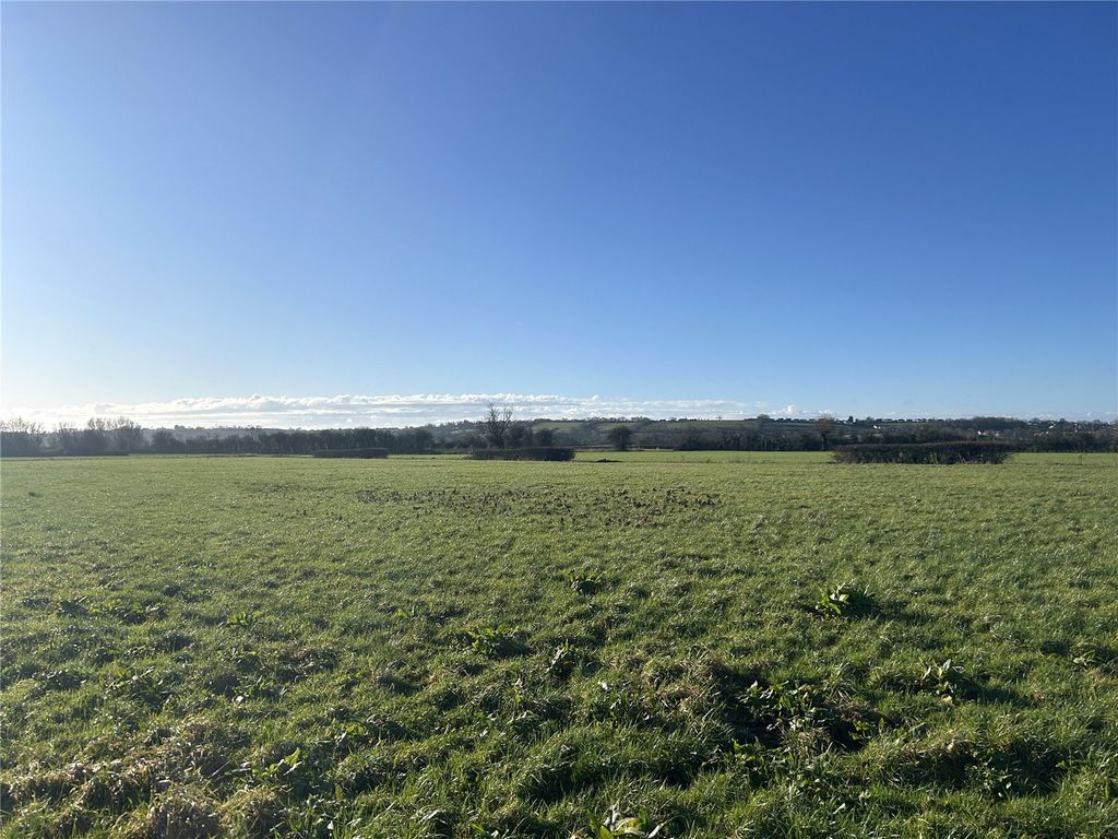 Property photo 1 of 8 Picture No. 06