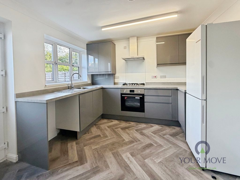 Property photo 3 of 11 Pbox-Img.Jpg