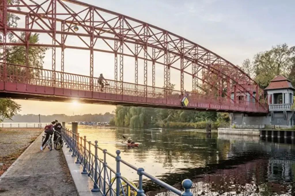 Property photo 1 of 1