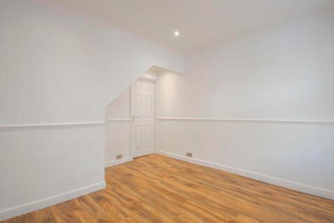 Property photo 2 of 9 808223E671E6A86B057323Ebc9711F97_Max_476x317