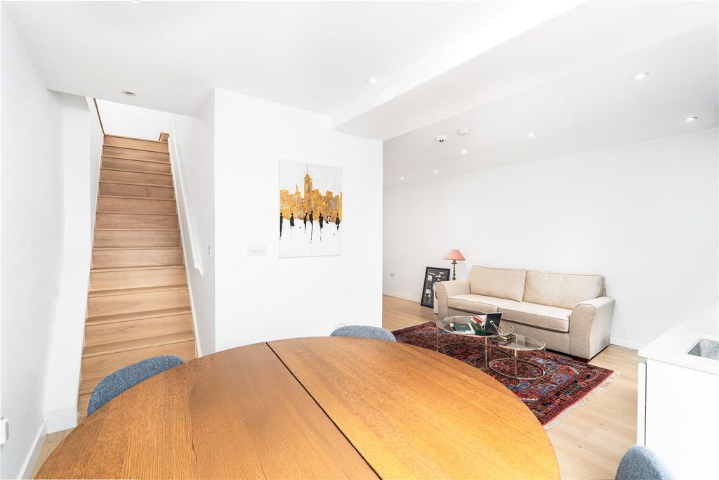 Property photo 3 of 13 Picture No. 04