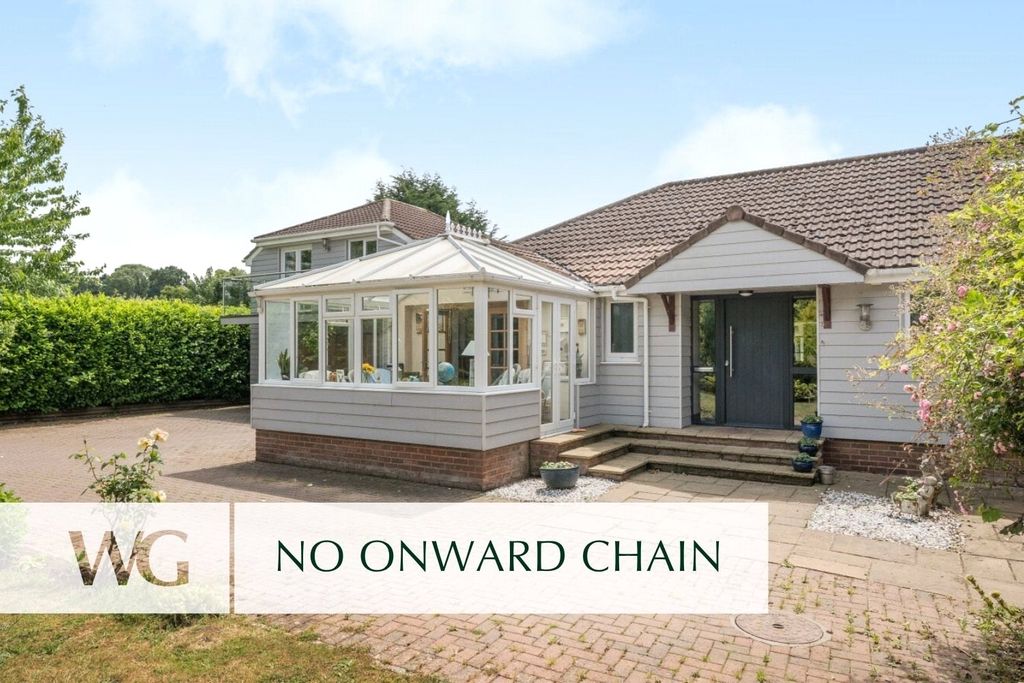 Property photo 1 of 15 No Onward Chain