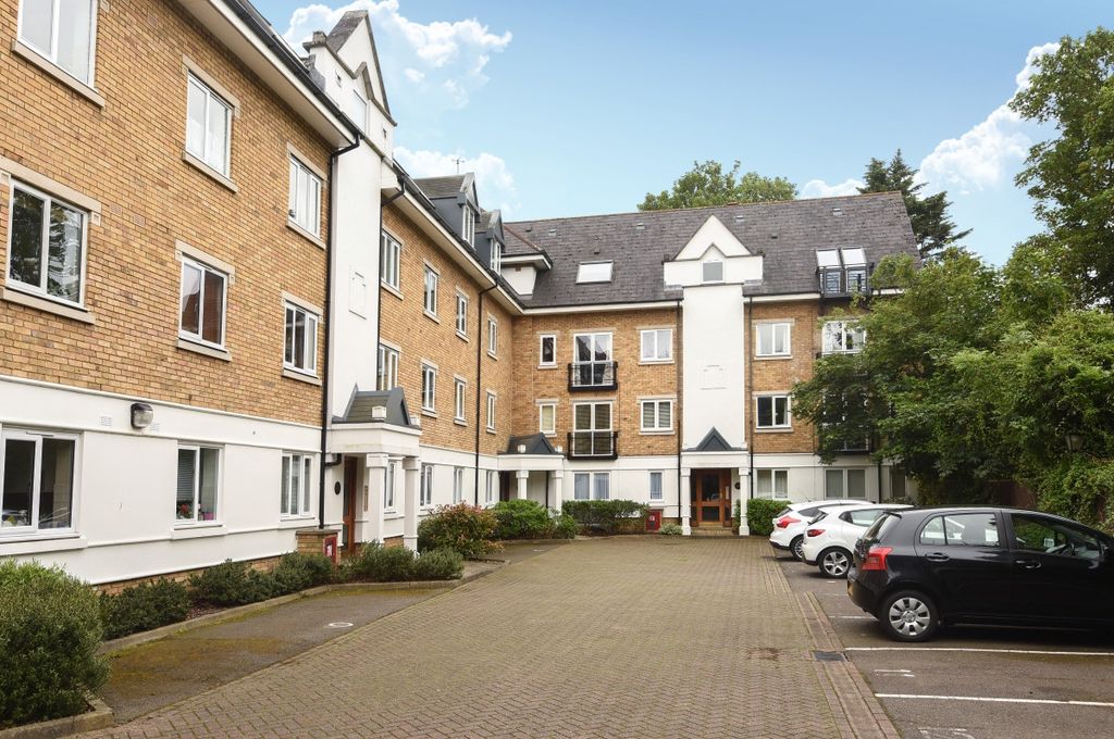 Property photo 1 of 6 External