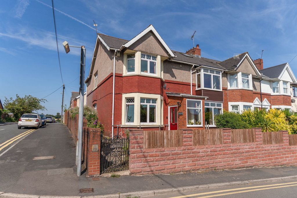 Property photo 1 of 40