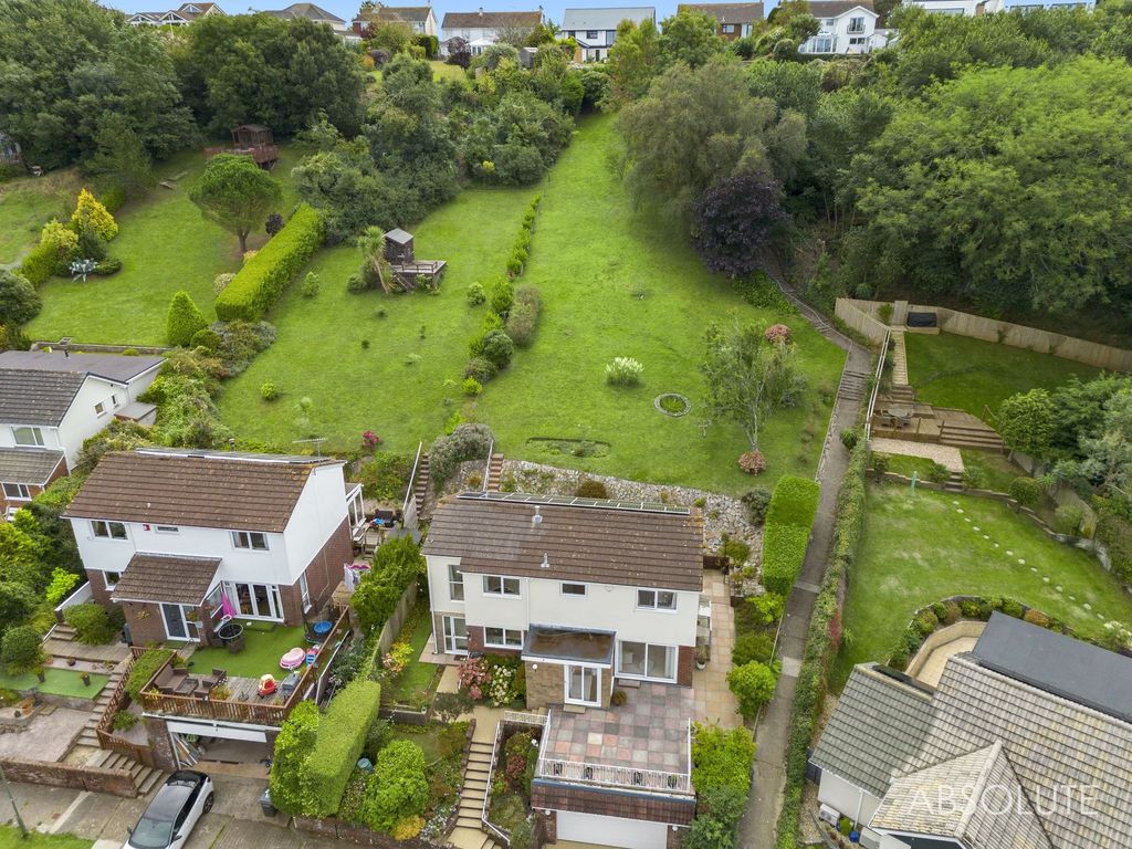 Property photo 1 of 26