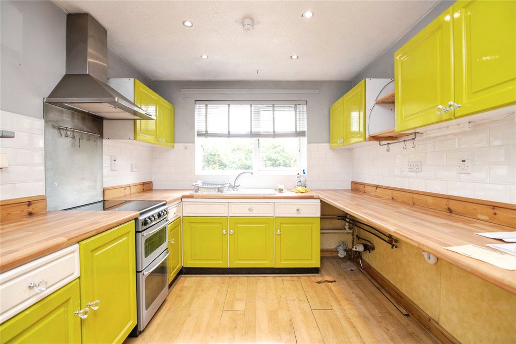 Property photo 2 of 13 Picture No. 06